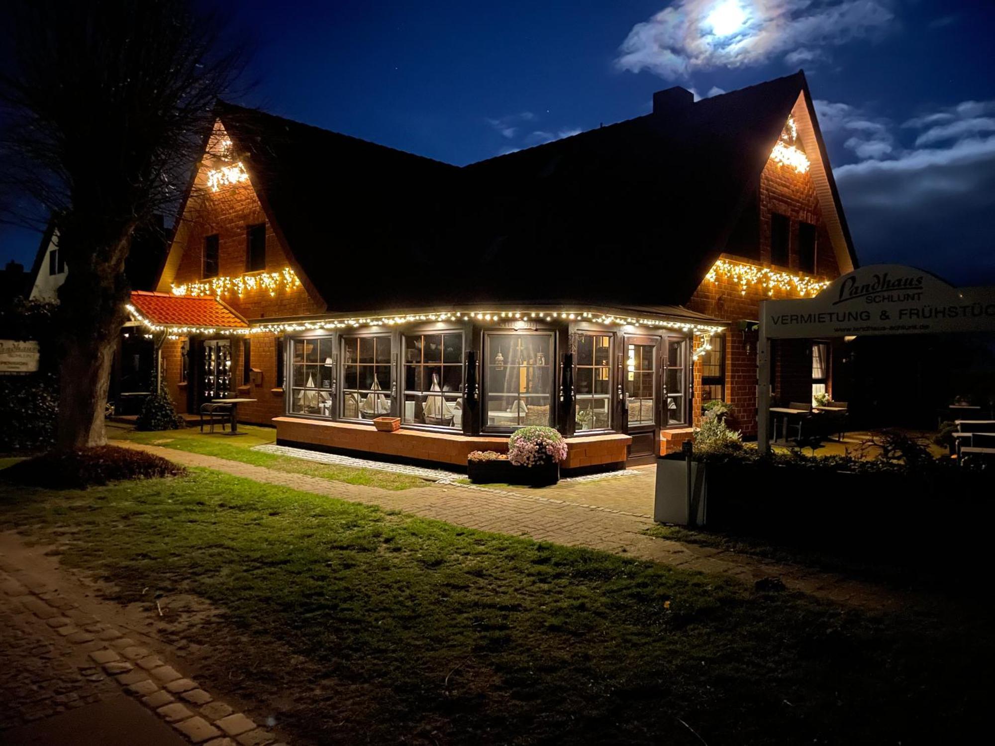 Schlunt Guest house *